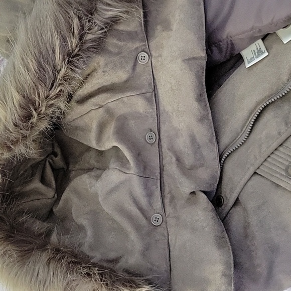 St. John’s Bay 3X Faux Suede Winter Coat With Faux Fur Hood Taupe Gray Parka - Picture 12 of 14